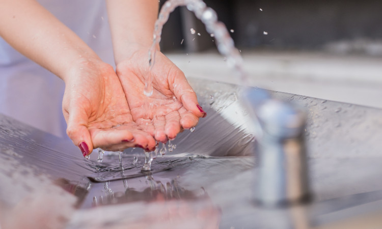 Restrikcija vode ilustracija